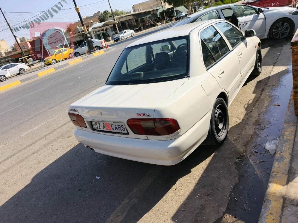 بروتون ويرا